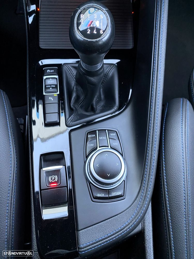 BMW X1 18 i sDrive Pack M - 24