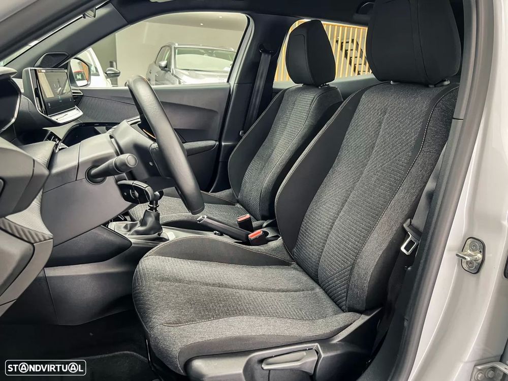 Peugeot 2008 1.2 PureTech SE Style - 10