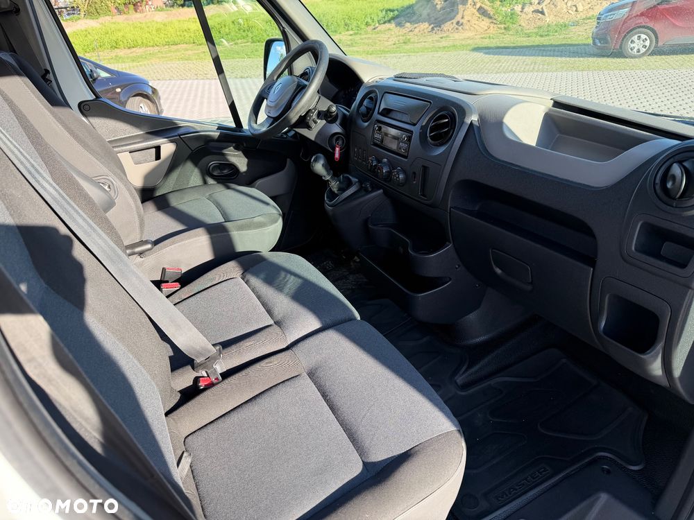 Renault MASTER KLIMA L2H2 bez ADBLU - 33