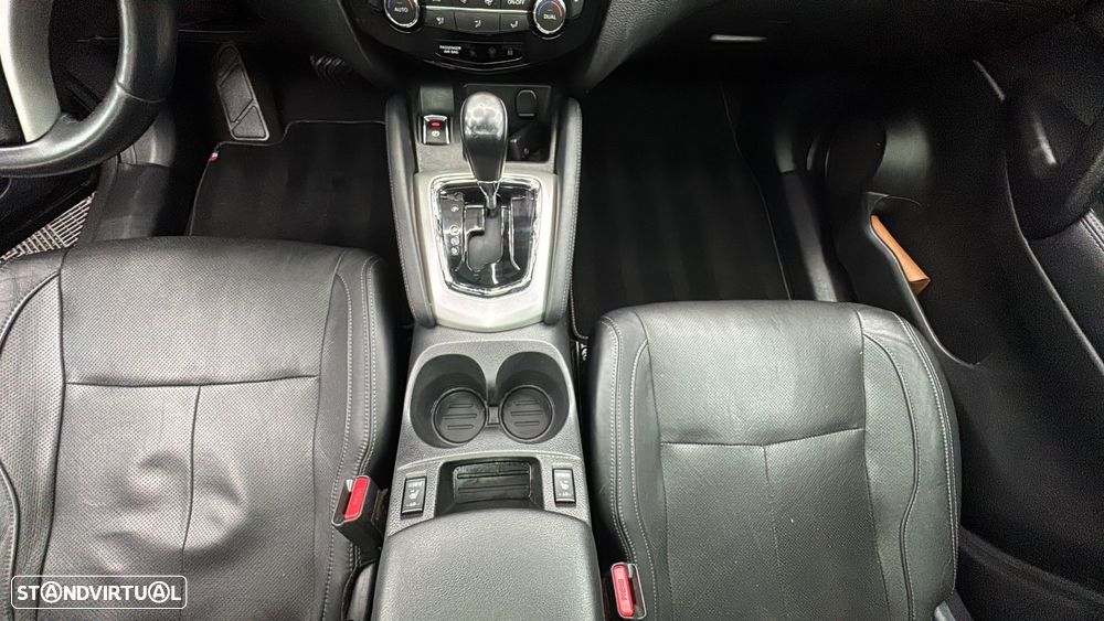 Nissan Qashqai 1.5 dCi TEKNA - 15