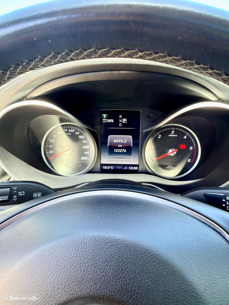 Mercedes-Benz C 300 BlueTEC Hybrid - 19
