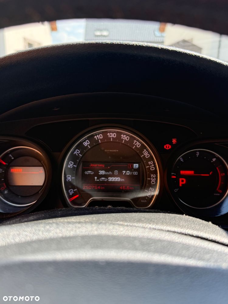 Citroën C5 2.0 HDi Exclusive - 9
