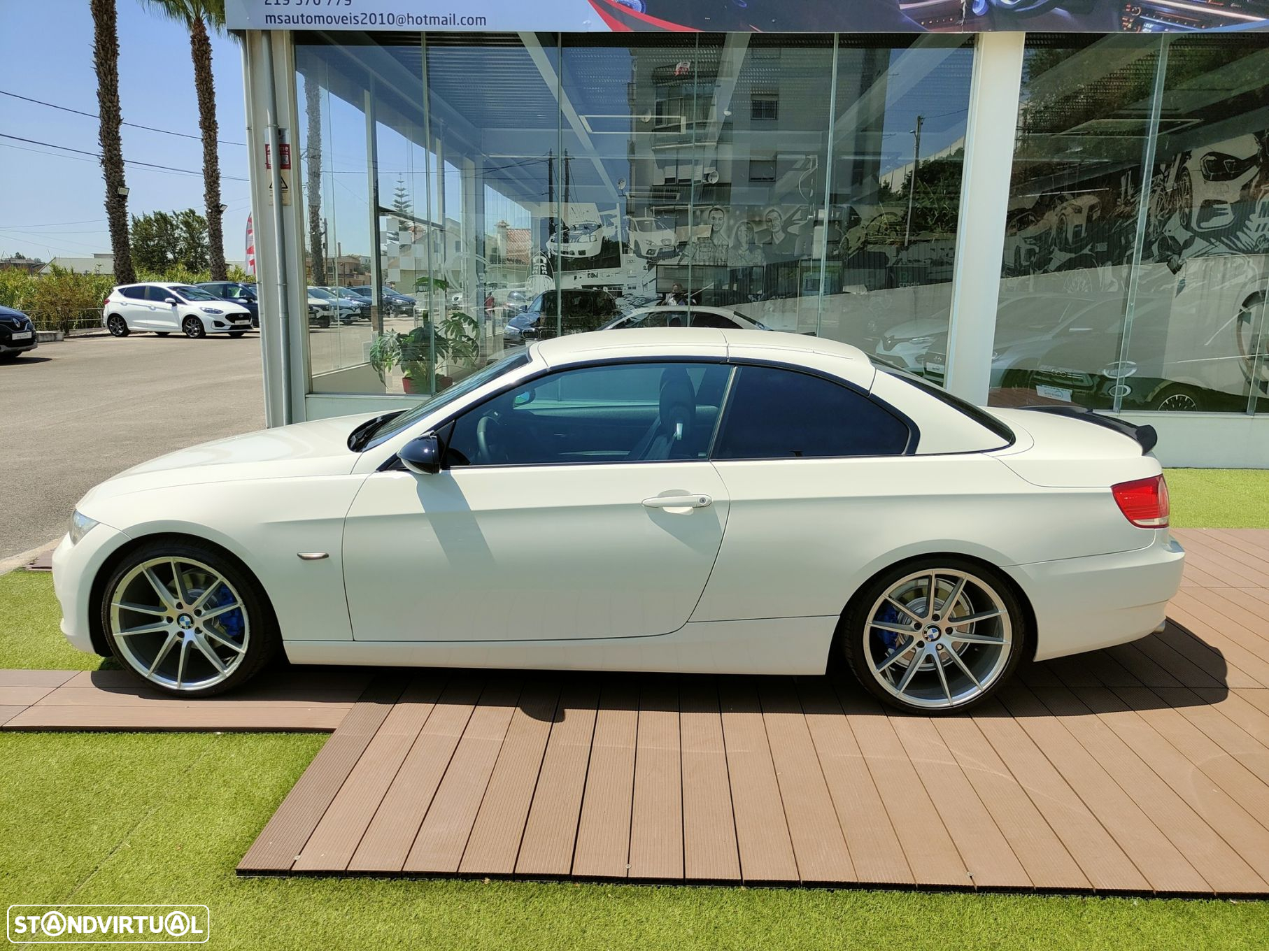 BMW 320 d Cabrio - 23