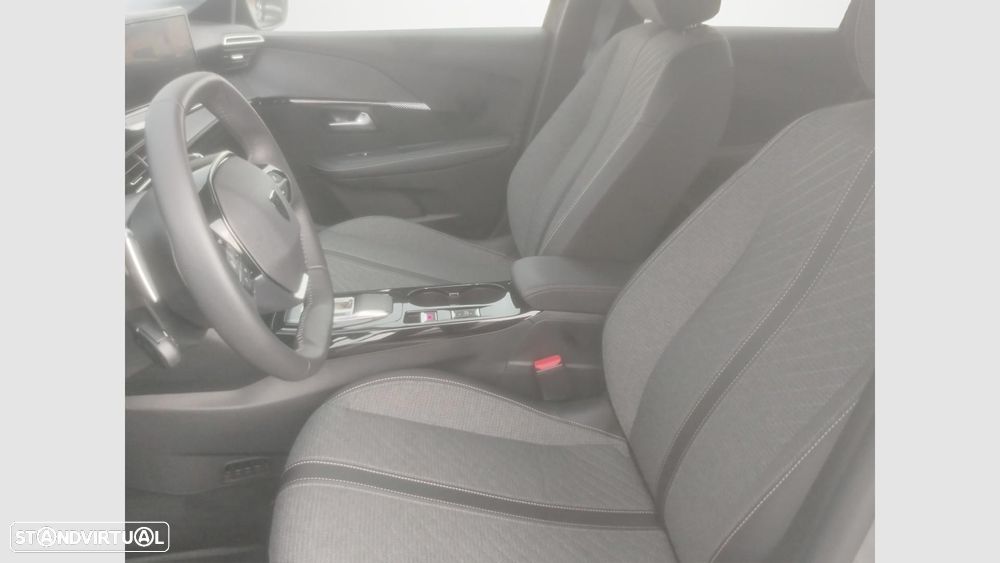 Peugeot 208 1.2 Hybrid Allure e-DCS6 - 11