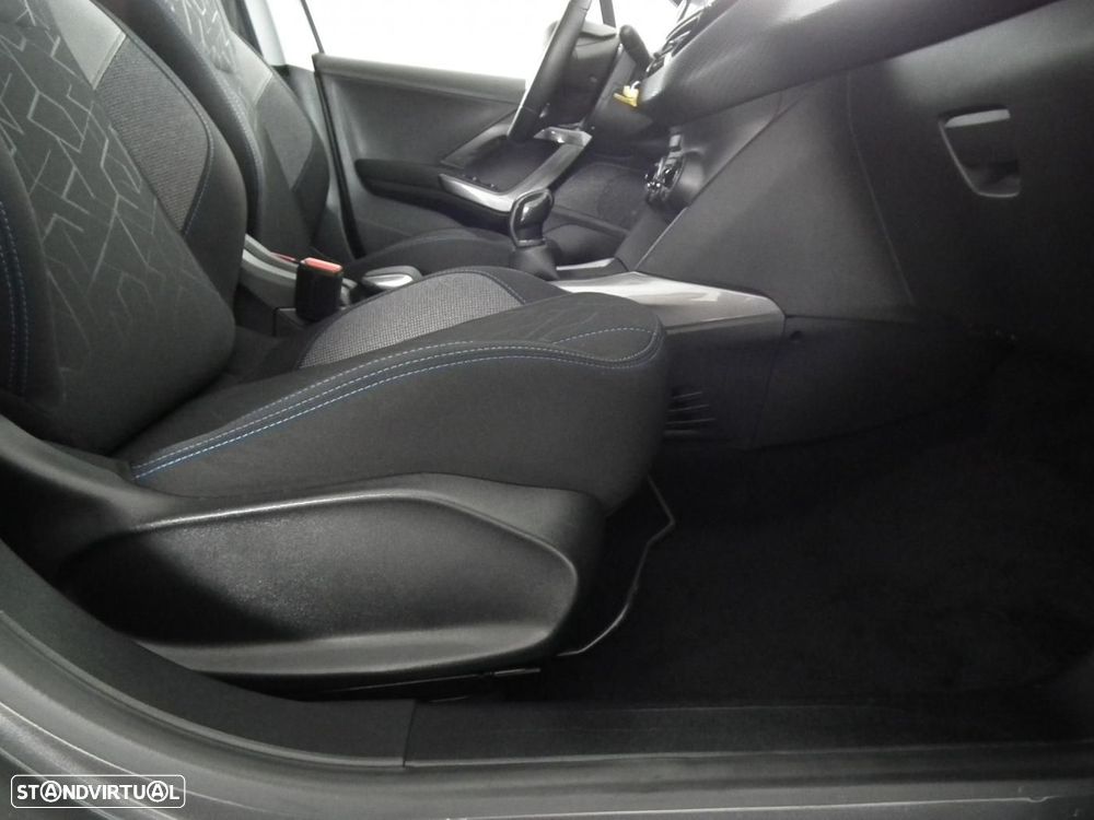 Peugeot 2008 1.6 BlueHDi Style - 18