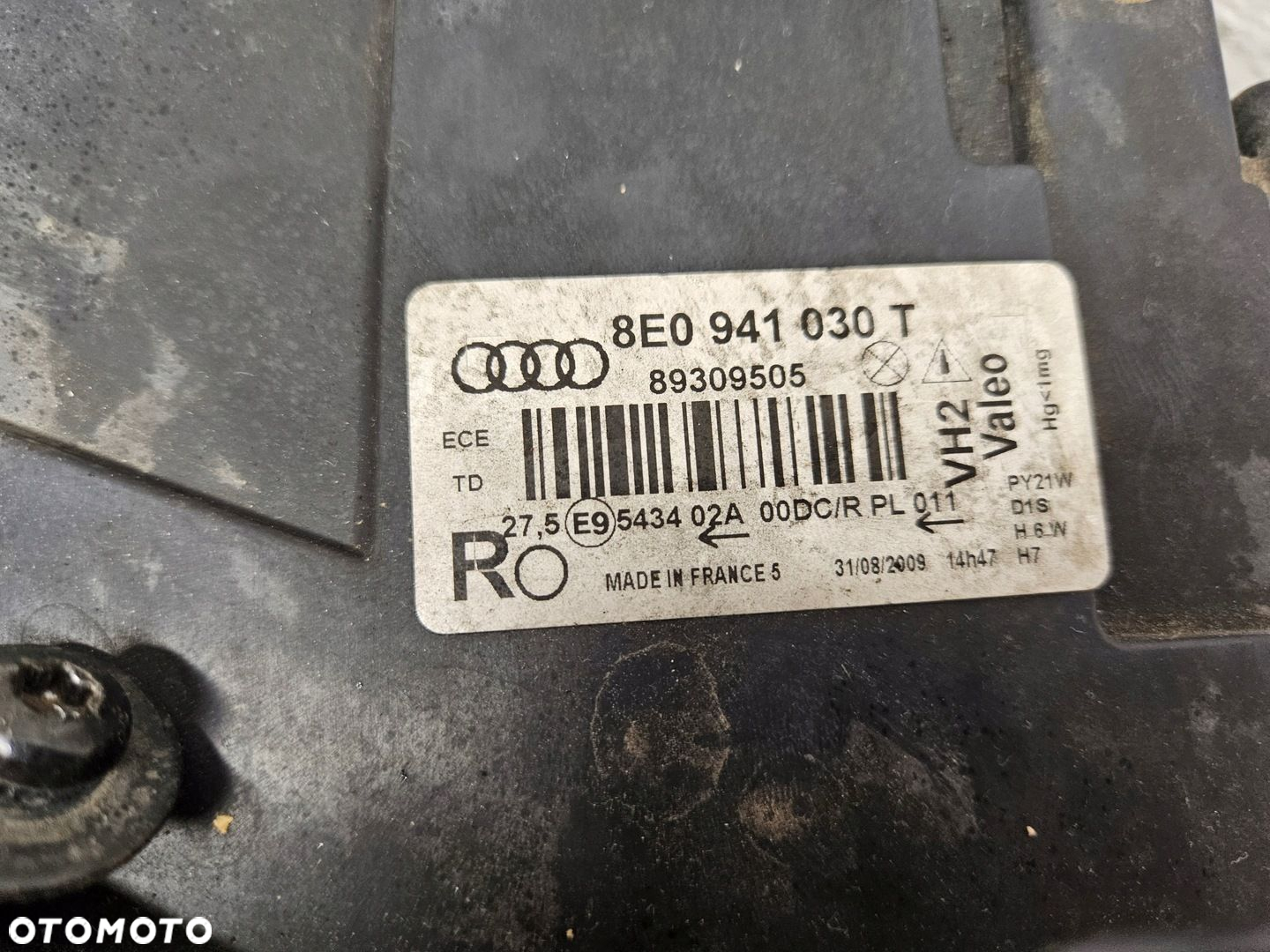 Audi A4 B6 lampa przednia prawa Bixenon 8E0941030T 89309505 - 4