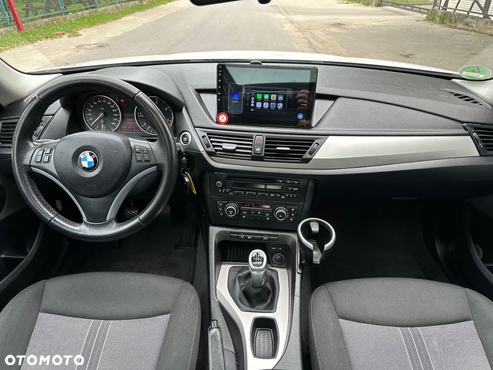 BMW X1 sDrive18d xLine - 10