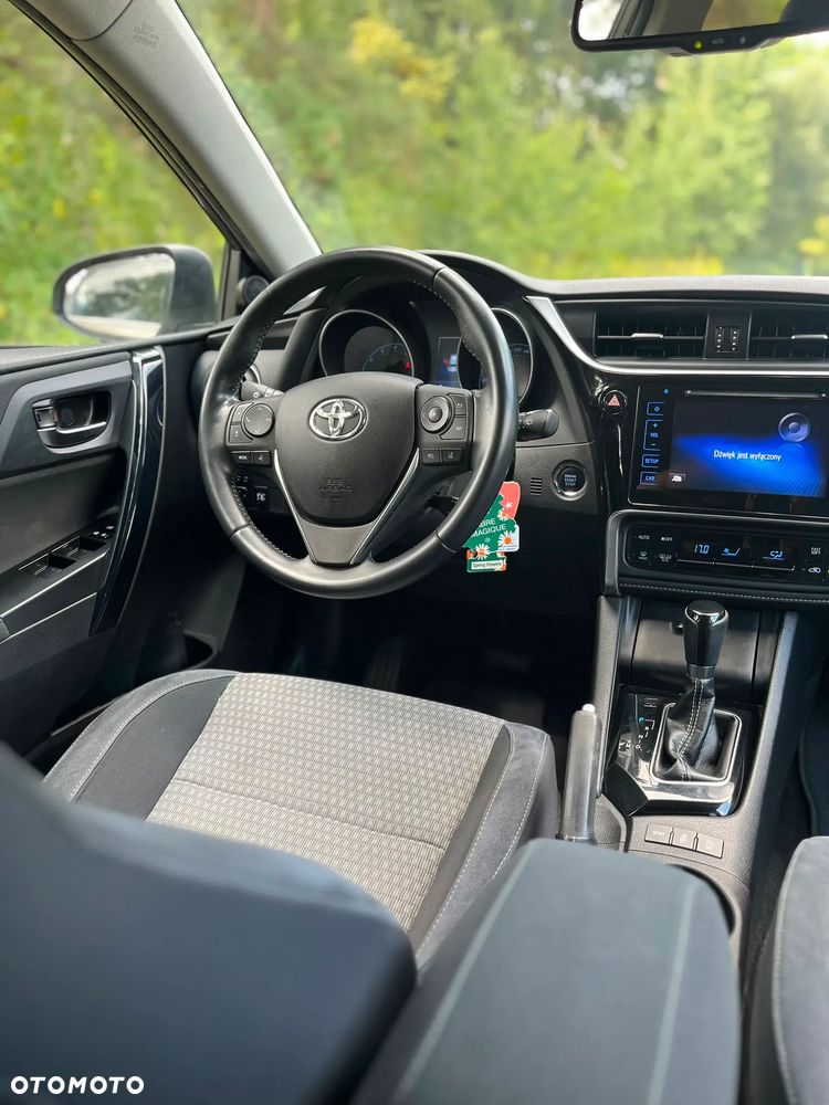Toyota Auris 1.2 T Selection MS - 23
