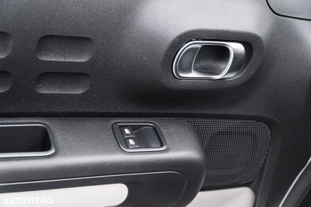 Citroën C3 1.2 PureTech S&S BVM5 Shine - 18