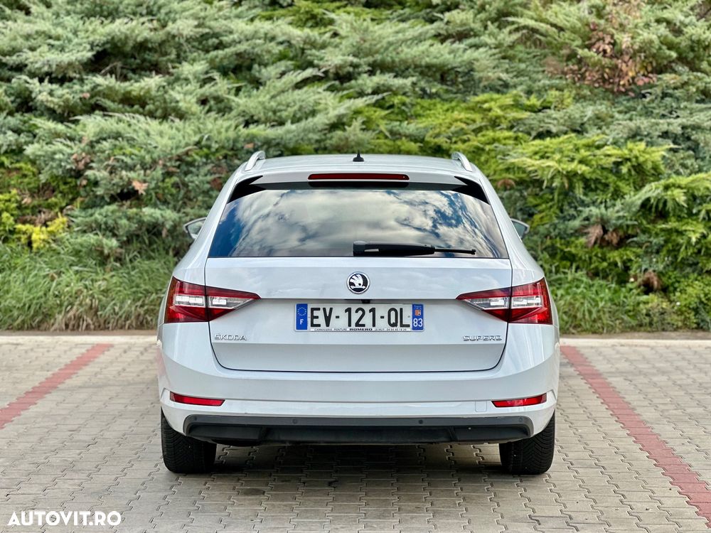 Skoda Superb 1.6 TDI DSG Style - 5