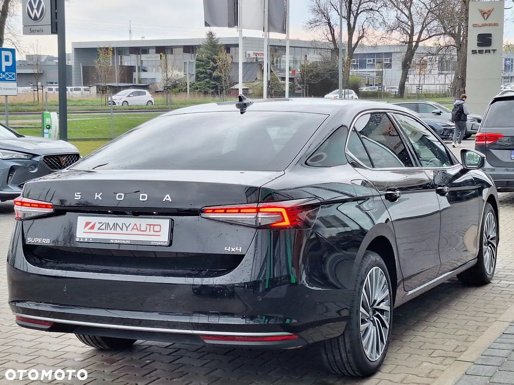 Skoda Superb 2.0 TSI 4x4 L&K DSG - 9