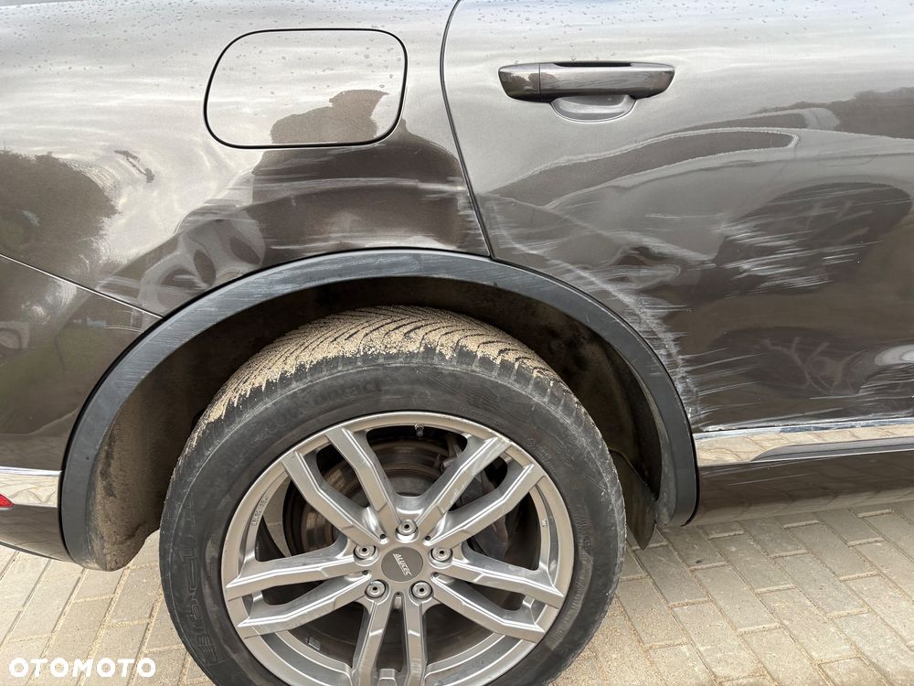 Volkswagen Touareg 2015 photo 5