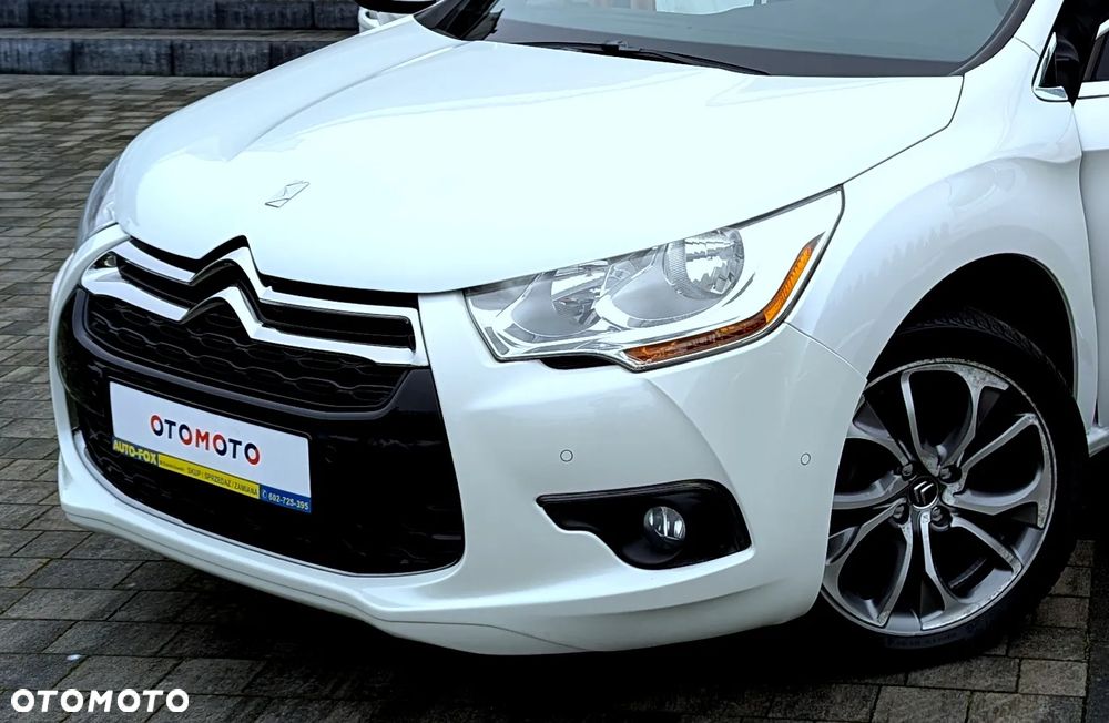 Citroën DS4 VTi 120 Urban Show - 16