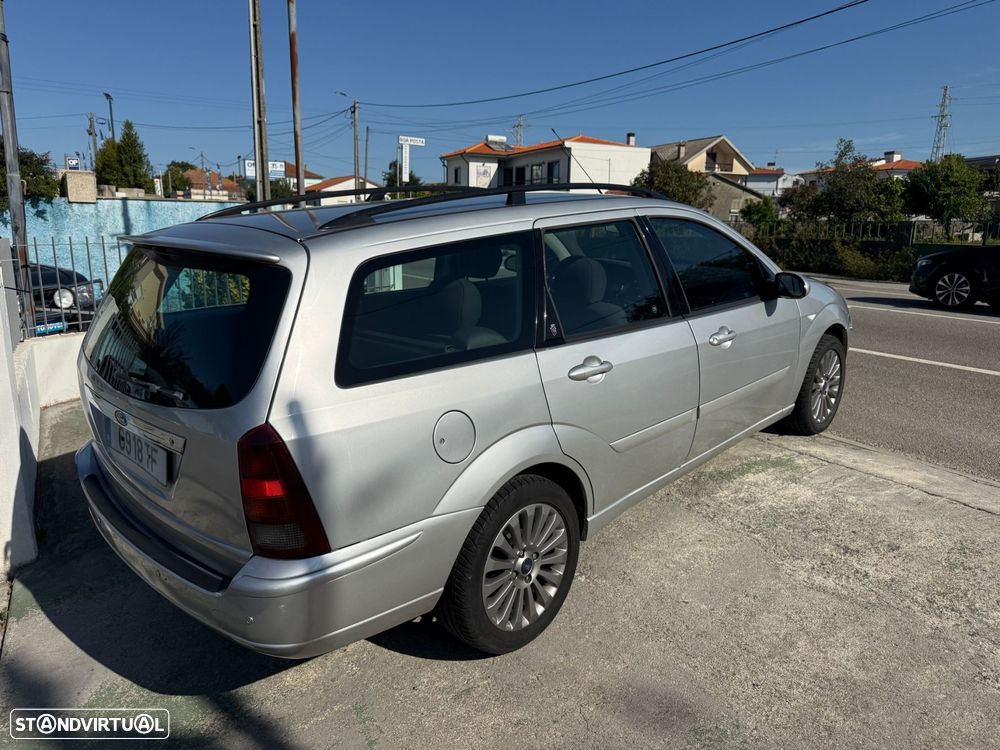Ford Focus SW 1.8 TDdi Comfort - 8