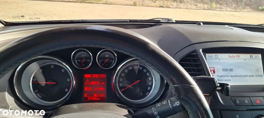 Opel Insignia 2.0 CDTI - 16