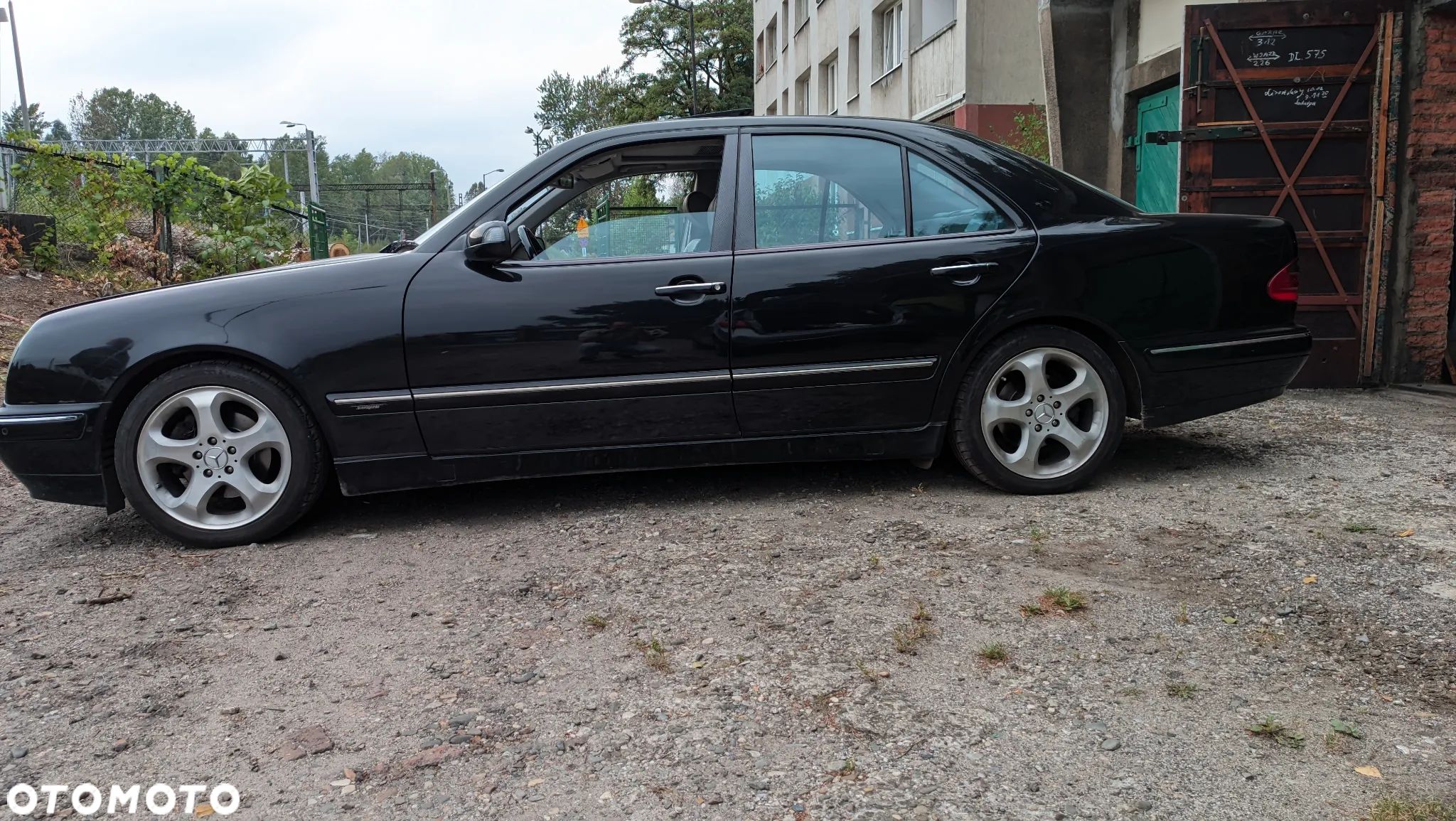Mercedes-Benz Klasa E - 1