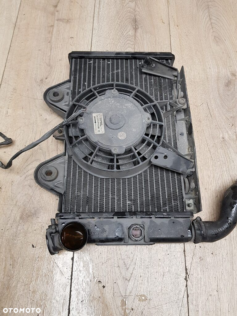 Chłodnica wentylator osłona Triumph Tiger 900  93- 98 - 6