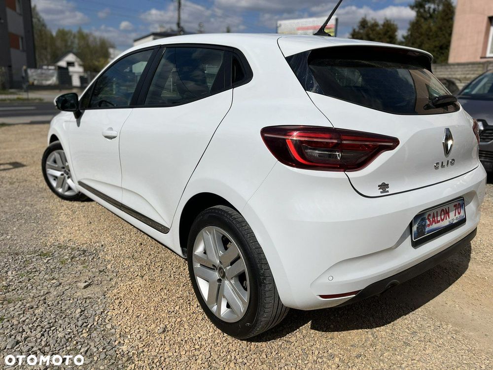 Renault Clio - 12