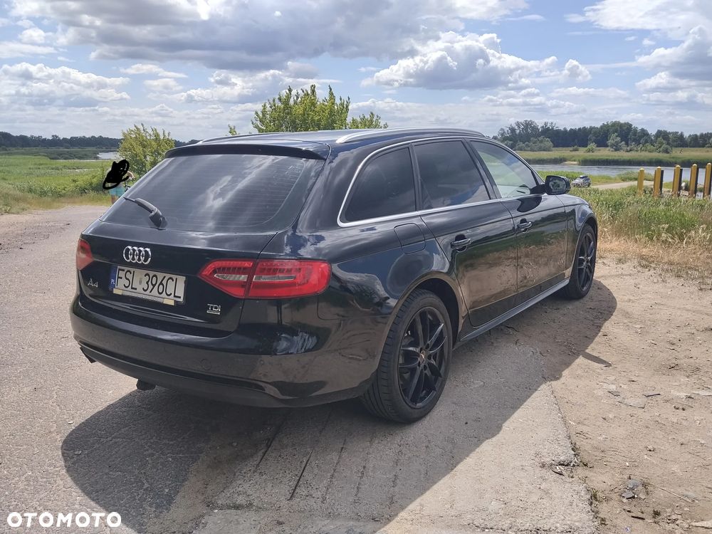 Audi A4 Avant - 6