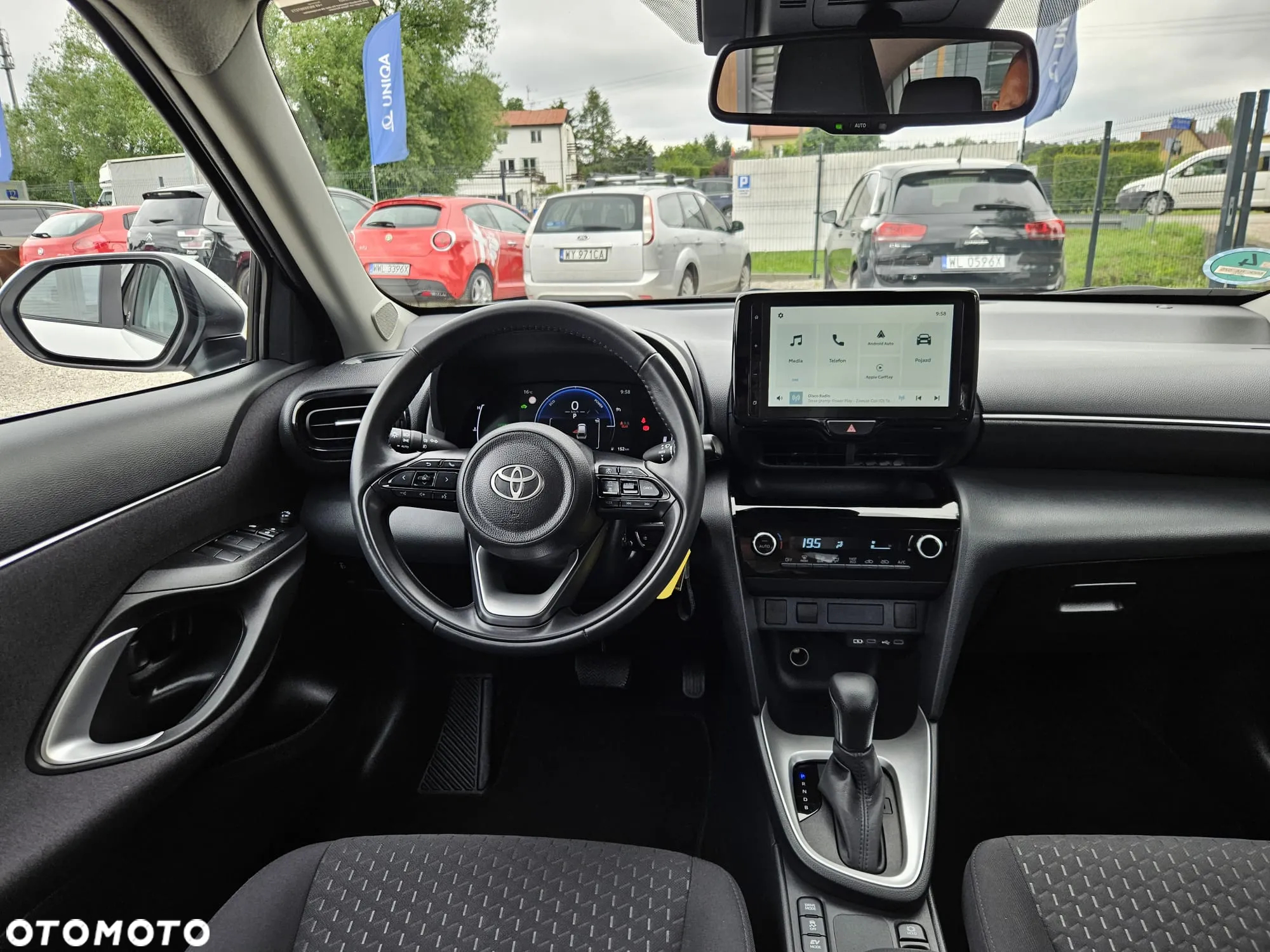 Toyota Yaris Cross 1.5 Comfort CVT - 23