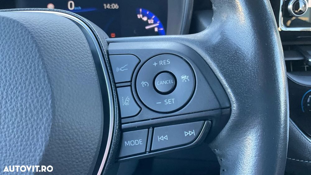 Toyota Corolla 1.8 HSD TS Dynamic - 12