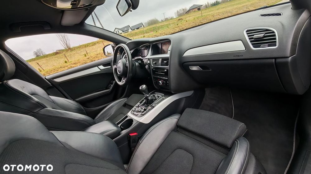 Audi A4 Limousine 2.0 TFSI Attraction - 24