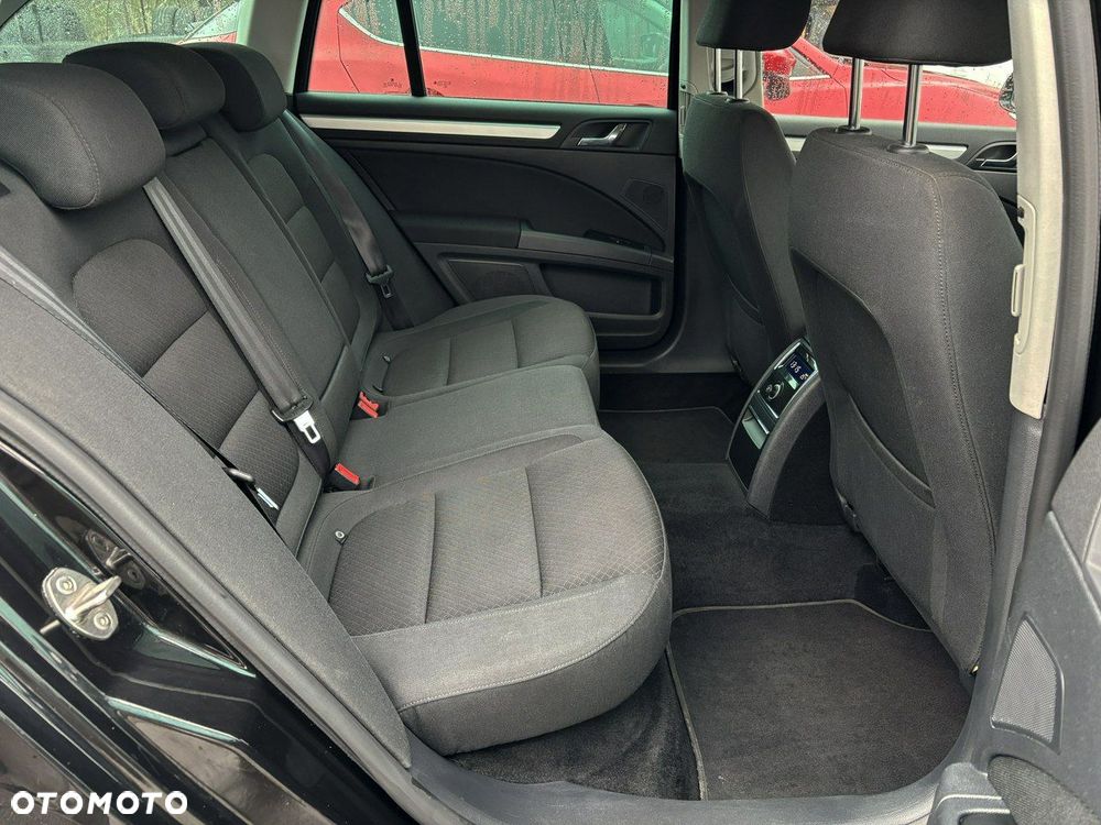 Skoda Superb 2.0 TDI DSG Exclusive - 20