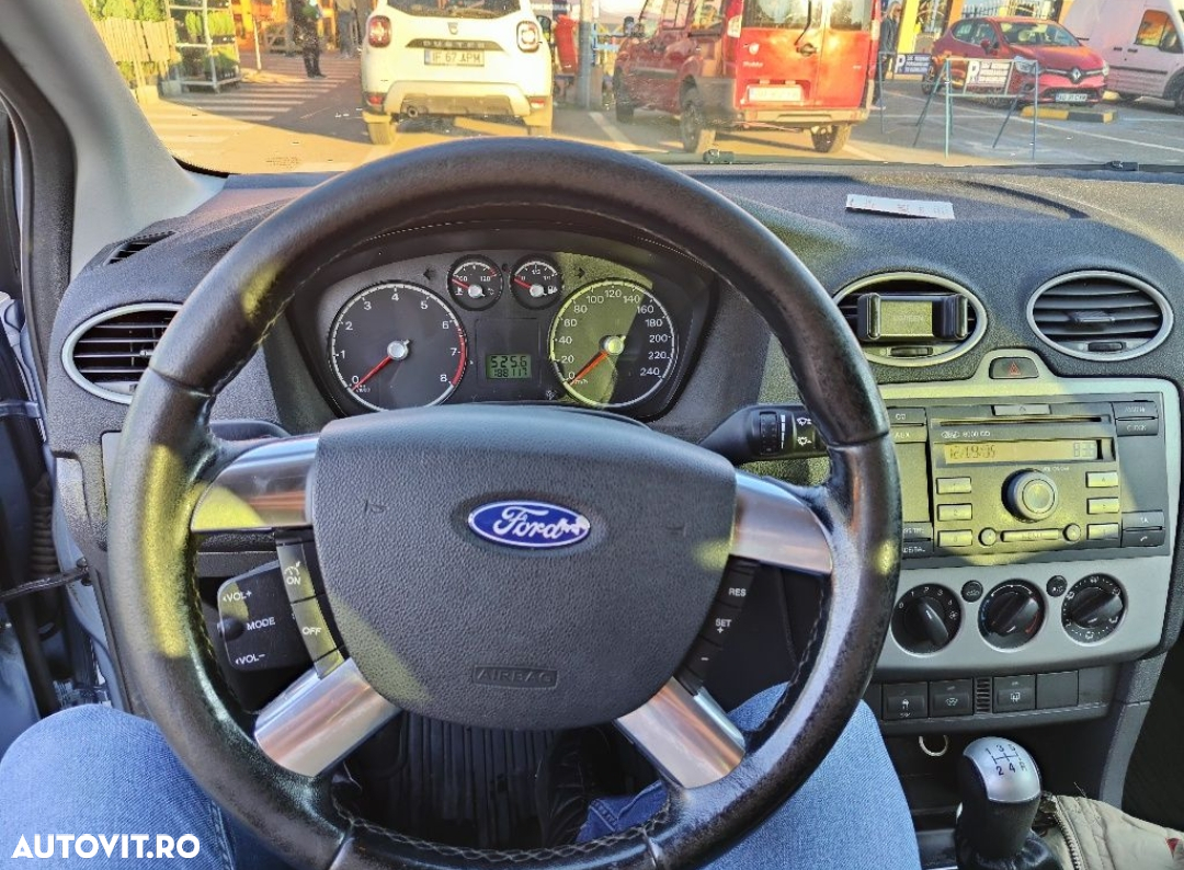Ford Focus 1.6 Ti-VCT Trend - 5