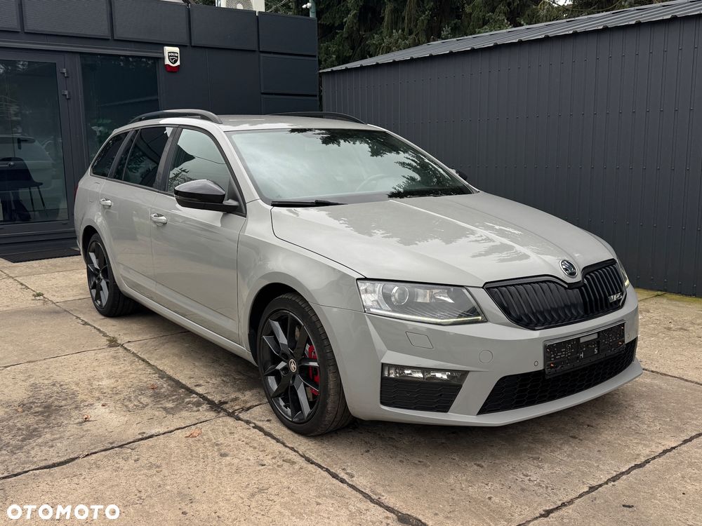 Skoda Octavia 2.0 TDI DSG RS - 2
