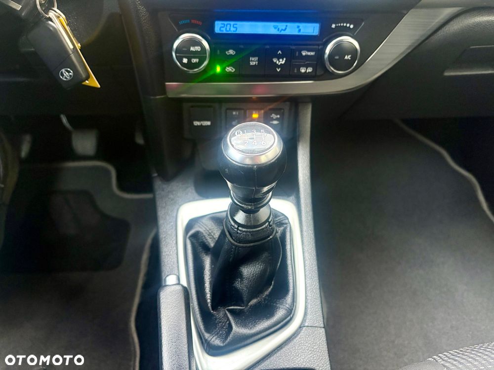 Toyota Auris 1.6 Valvematic Life Plus - 28