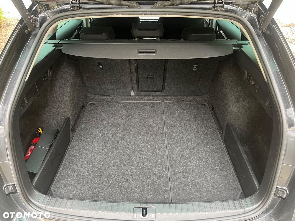 Skoda Octavia 2.0 TDI 4x4 Style DSG - 18
