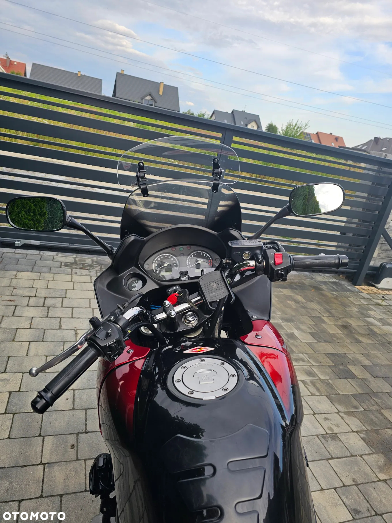 Honda CBF - 11