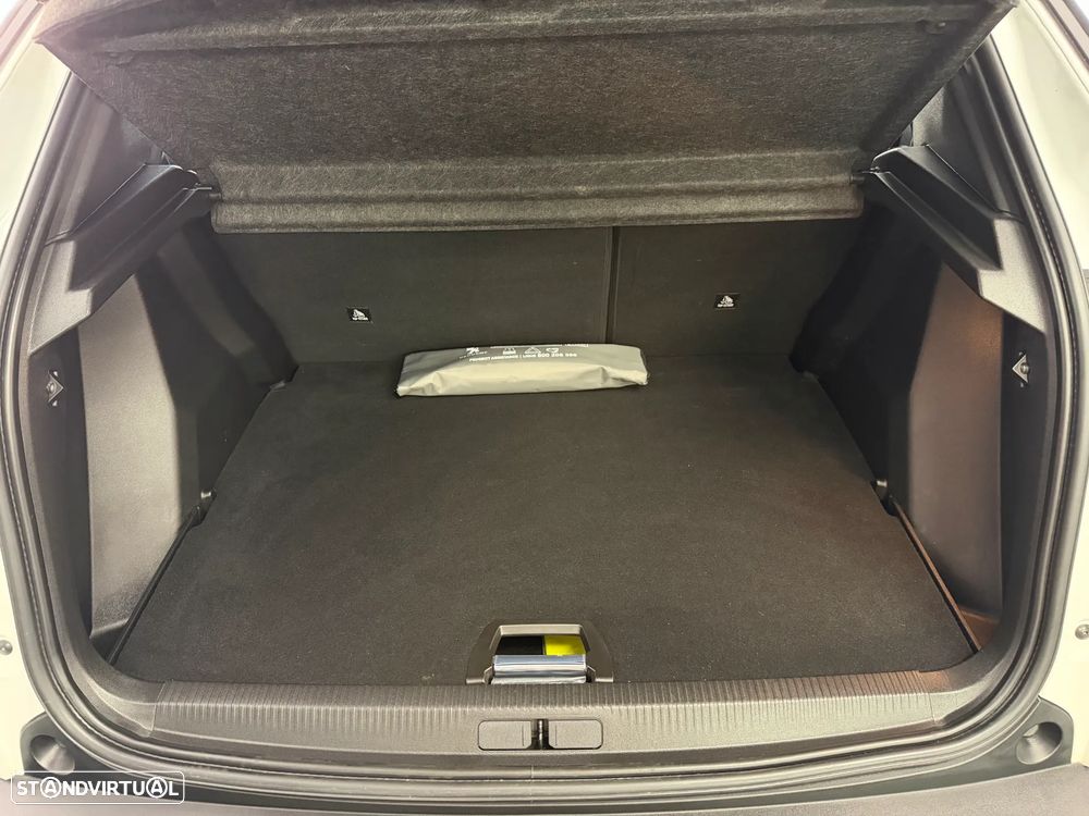 Peugeot 2008 1.2 PureTech Allure - 31
