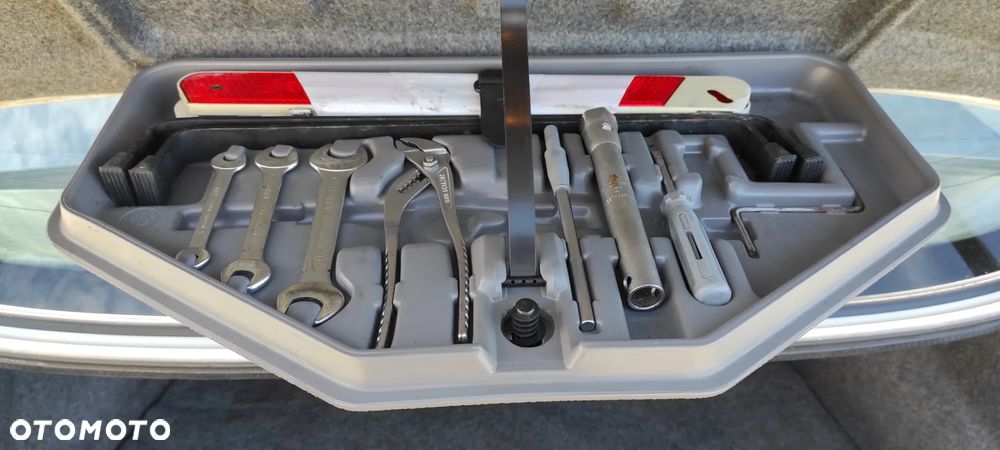 BMW Seria 7 730i - 23