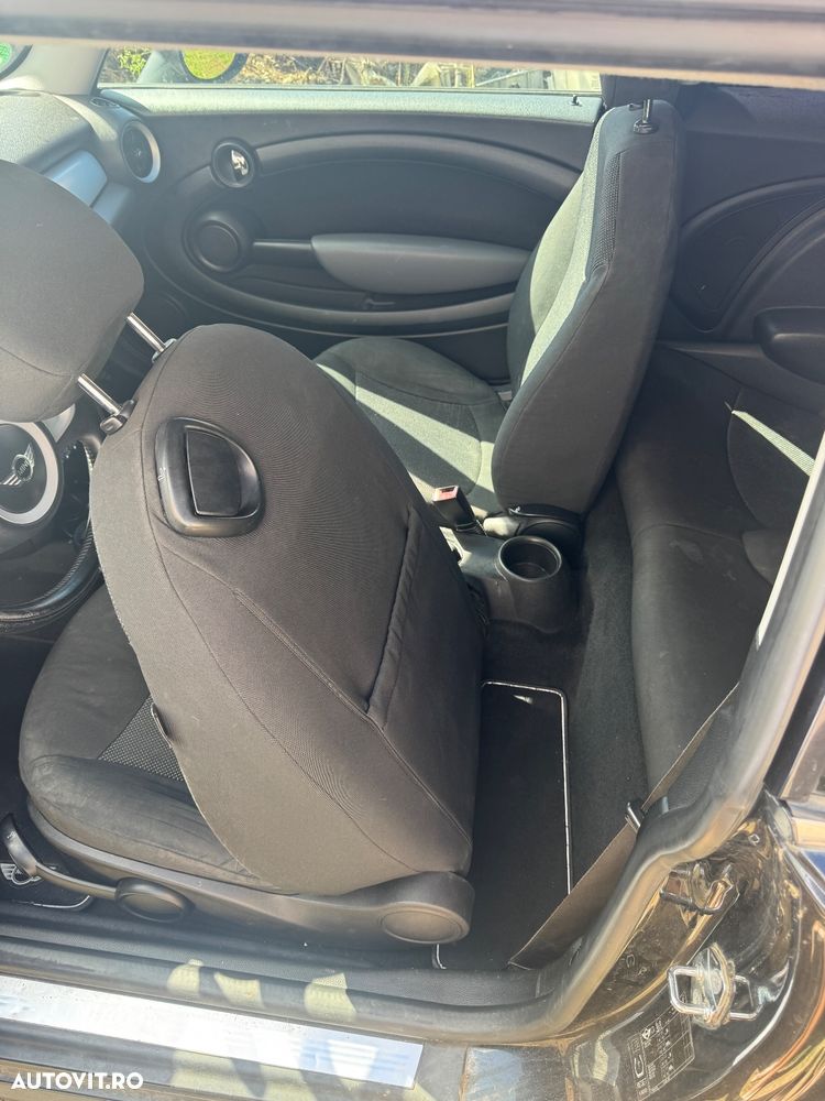 Mini Cooper Cabrio - 9