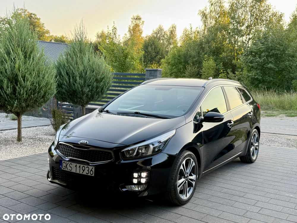 Kia Ceed 1.6 CRDi 136 ISG GT Line - 1