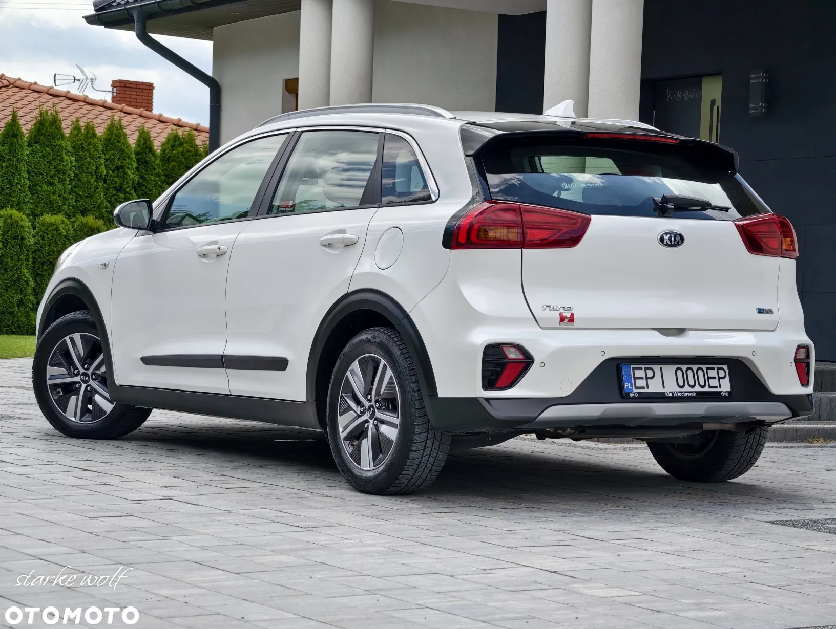 Kia Niro 1.6 GDI Hybrid L Business Line - 39