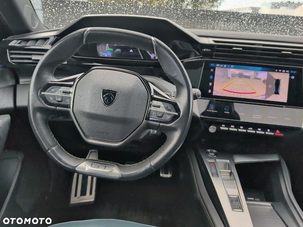 Peugeot 408 - 12