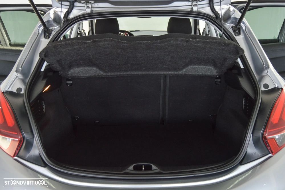 Peugeot 208 1.5 BlueHDi Allure - 14