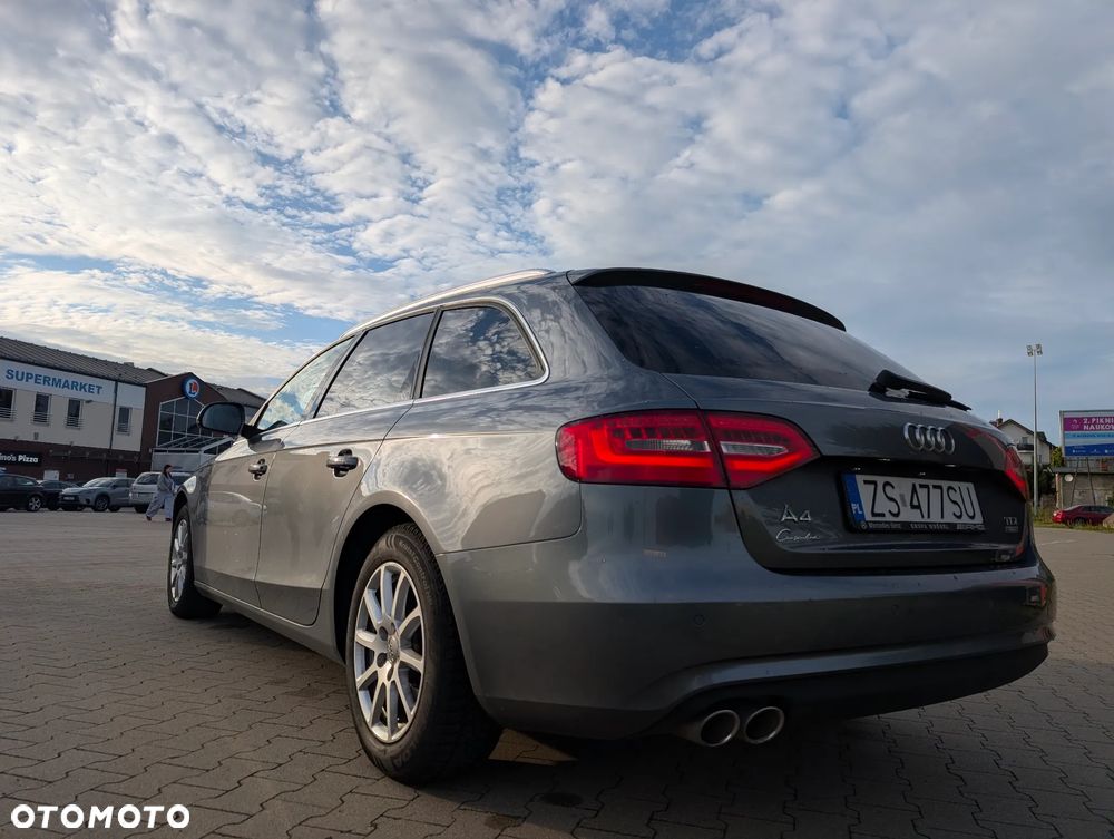 Audi A4 Avant - 16