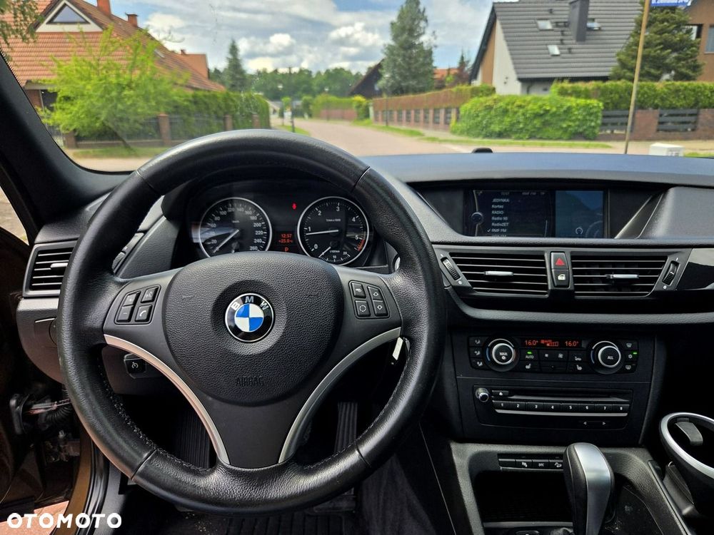 BMW X1 xDrive20d - 12