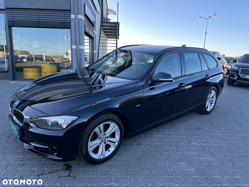 BMW Seria 3 318d Luxury Line - 4