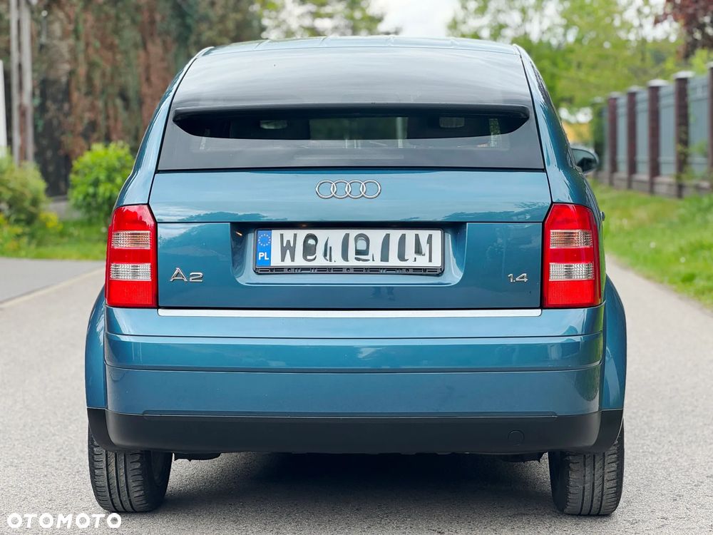 Audi A2 1.4 - 13