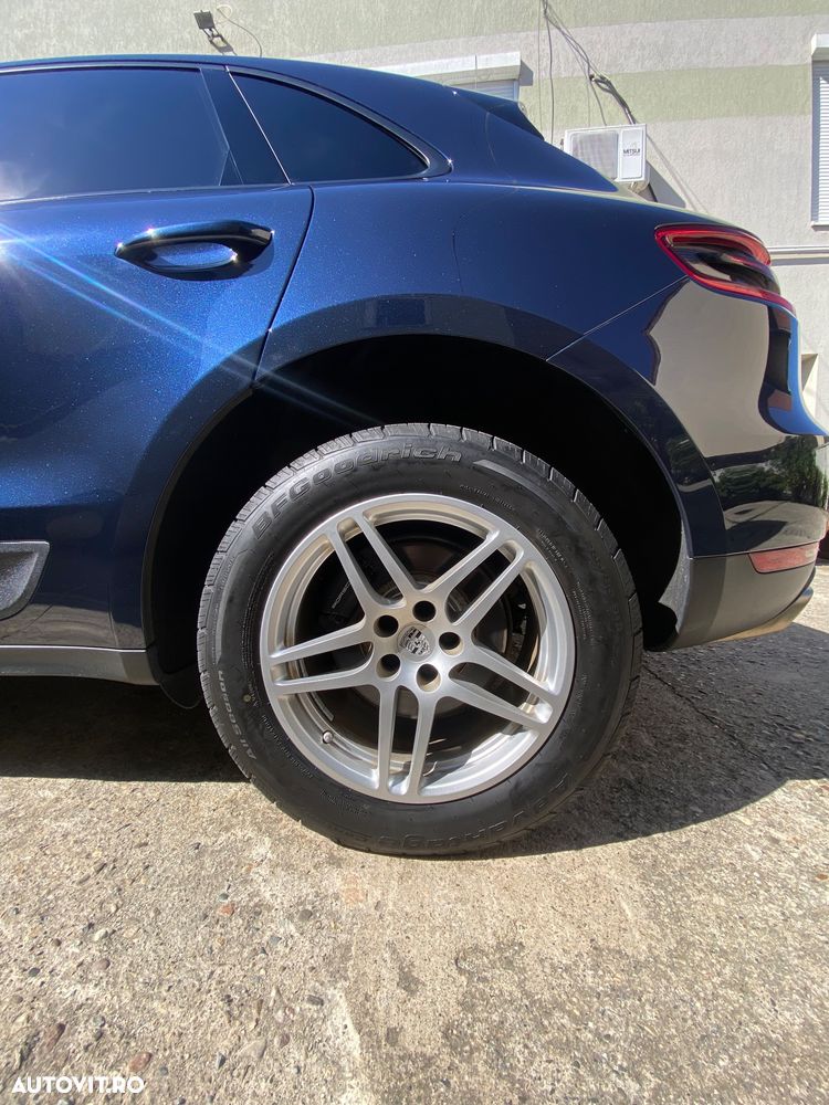 Porsche Macan Standard - 28