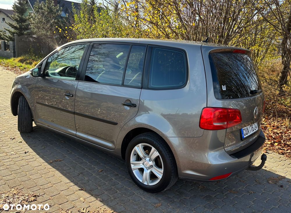 Volkswagen Touran 1.2 TSI STYLE - 4