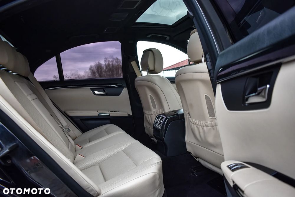 Mercedes-Benz Klasa S 320 CDI 4-Matic - 11
