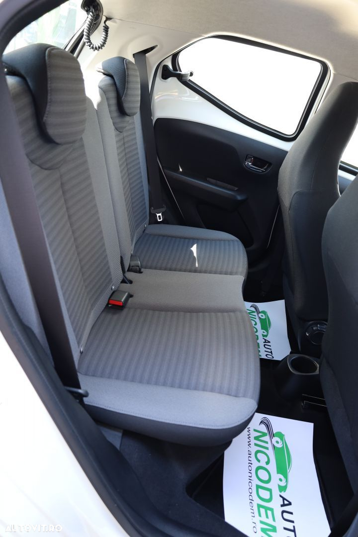 Toyota Aygo - 16