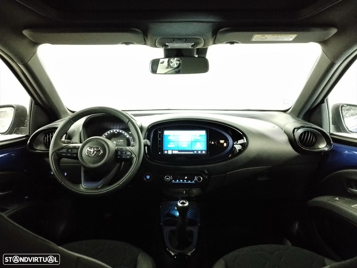 Toyota Aygo X 1.0 Envy - 8