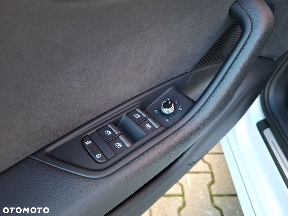 Audi A4 Limousine 40 TFSI mHEV Quattro S Line S tronic - 26