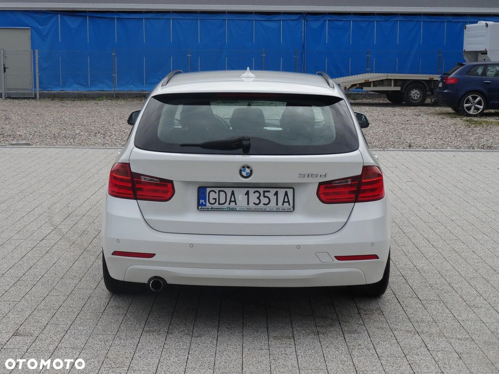 BMW Seria 3 318d - 11